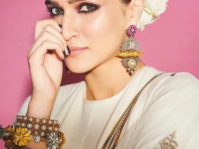 Kriti20in20Nikhil20and20jewellery